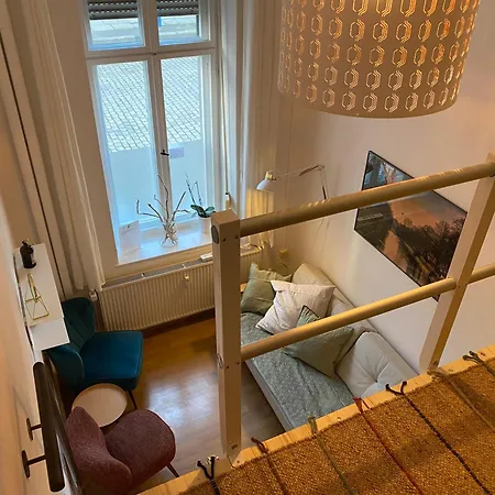 Kiez Hostel