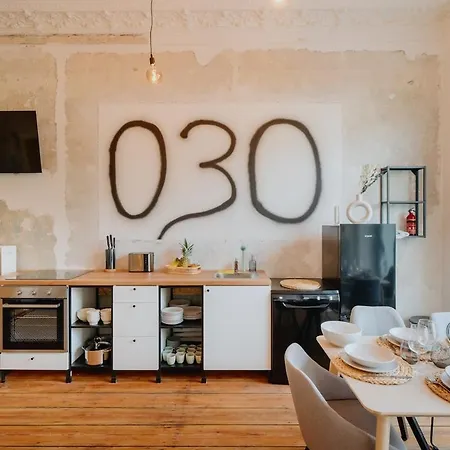 030 - Szene Kreuzberg Apartment
