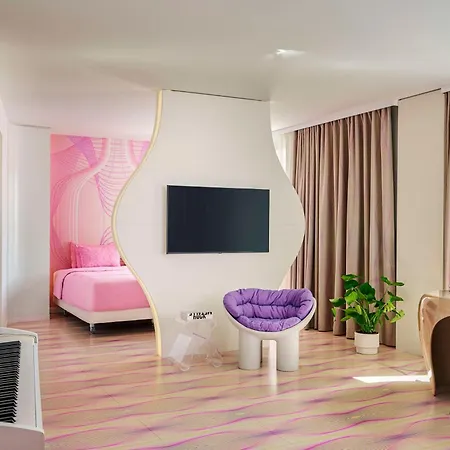 Hotel Nhow 4*