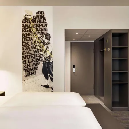 Hotel Vienna House Easy By Wyndham Friedrichshain 3*