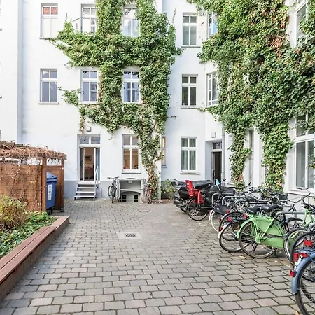 P42 Room22 Kollwitzkiez Apartment Berlin