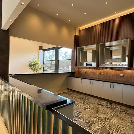 Hotel Olive 4*