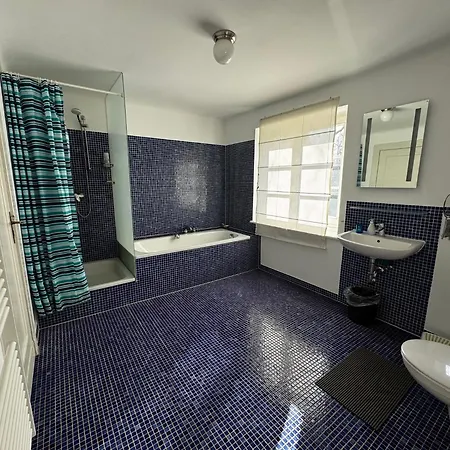 Beautiful House In Zehlendorf Holiday home *