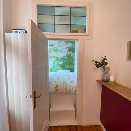 Beautiful Popular Area Apartment Berlin