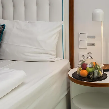 Mercure Moa 4*