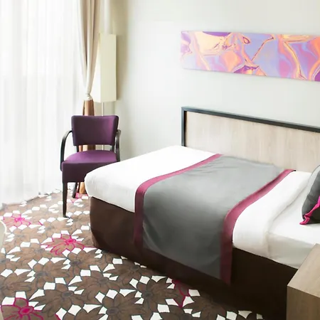 Mercure Moa 4*