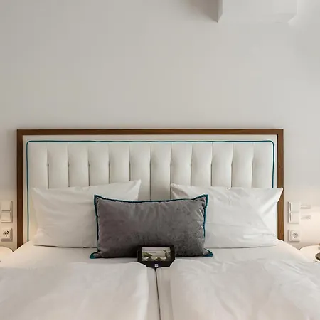 Szálloda Mercure Moa