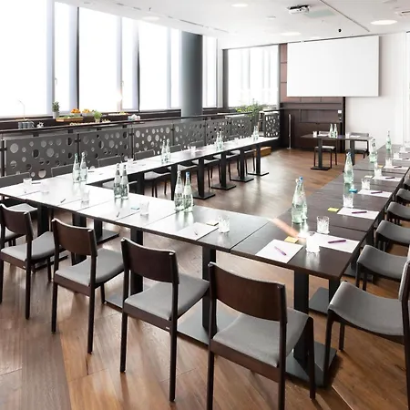 Szálloda Mercure Moa