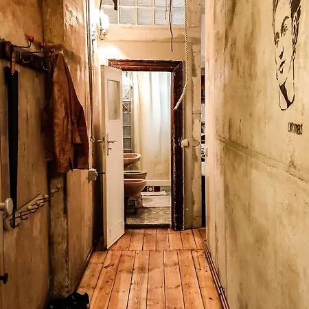 Vintage And Artistic Altbau Lejlighed *