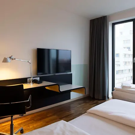 Scandic Potsdamer Platz Hotell 4*