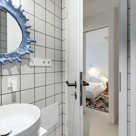 Coolest In Berlin, Easy Check-in, Close To Center, Youngster Maisonette #7