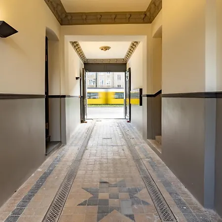 Apartment Coolest In Berlin, Easy Check-in, Close To Center, Youngster Maisonette #7 Berlin