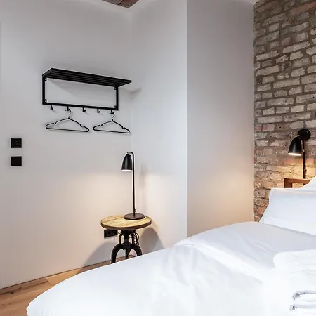 Coolest In Berlin, Easy Check-in, Industrial Style, Close To Center #3 Apartment Berlin