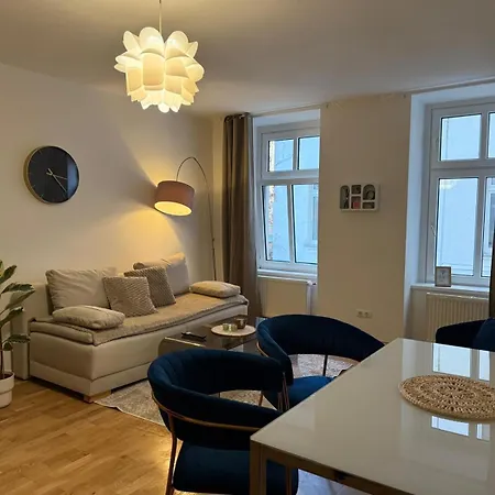Apartment Urban Base *