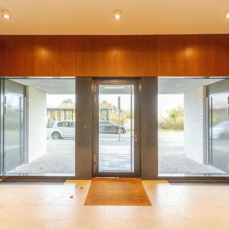 Apartment Hj 18 By Rockchair L Superhost Status L Super Flat, 2 Bedrooms 2 Bathrooms Balcony Elevator Welcomes You! Berlin