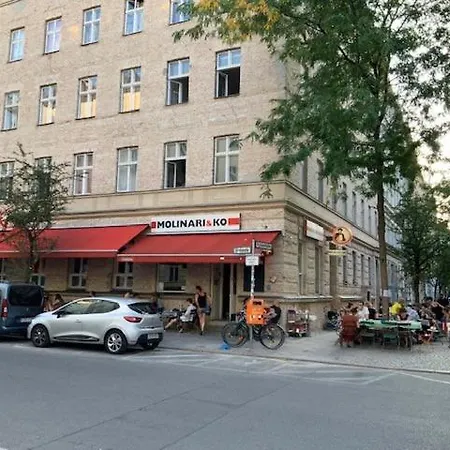 S31 - 22 Bergmannstrasse Front