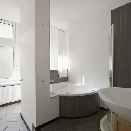 Apartment Elegante Altbauwohnung