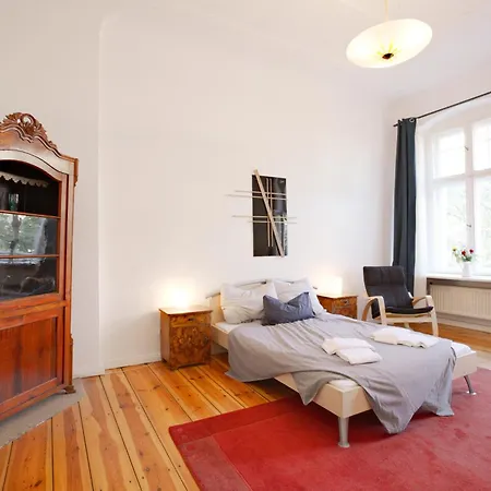 Elegante Altbauwohnung Apartment Berlin