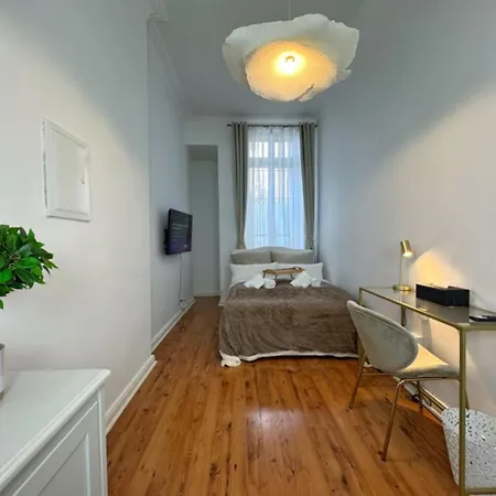 Apartament L Spacious Luxury In Prenzlauer Berg Berlin