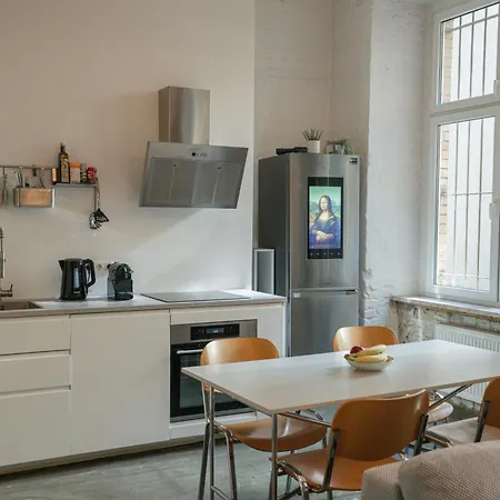 Apartment Design Loft Mit Musikstudio In Mitte *