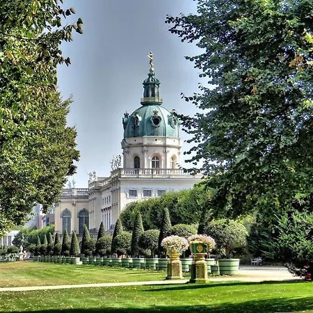 City-west By Ihg 4*