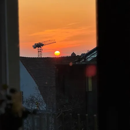 Fast Transport To Prenzlauer Berg & Friedrichshain Berlijn