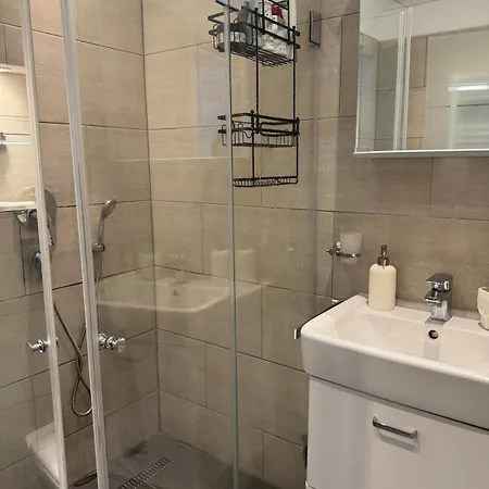 Fast Transport To Prenzlauer Berg & Friedrichshain Appartement