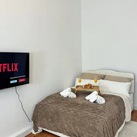 L Spacious Luxury In Prenzlauer Berg Apartament