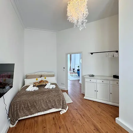 Apartament L Spacious Luxury In Prenzlauer Berg *