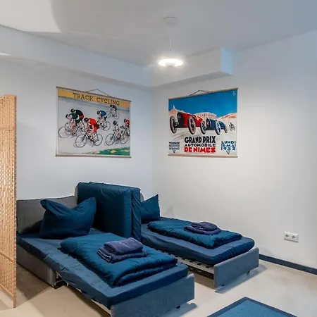 Apartment Modern Flat In Kreuzberg 2 Bath