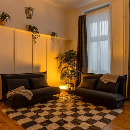 Apartment Stylisches In Zentraler Kreuzberger Kiezlage