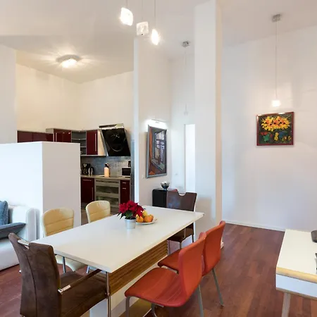 Apartment Big Loft In Marthashof Berlin