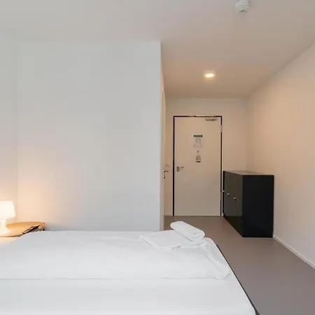 Hostel Ar *