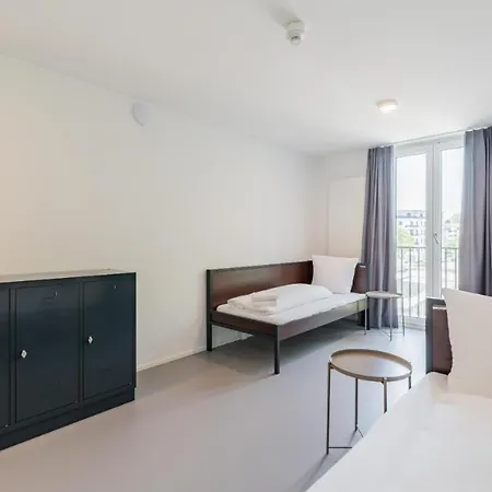 Hostel Ar *