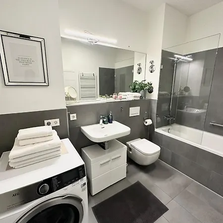 Design Loft Am Hauptbahnhof - Modern Mit Parkplatz