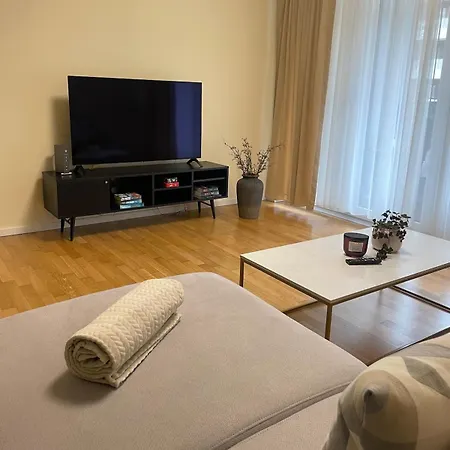 Apartment Design Loft Am Hauptbahnhof - Modern Mit Parkplatz