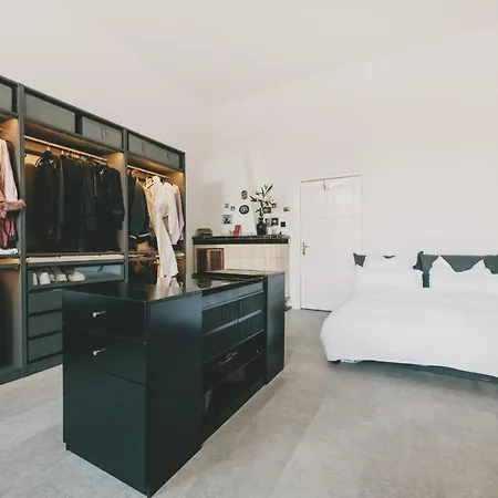 Zentral Gelegenes Fuer Bis Zu 6 Personen Am Alexanderplatz Appartement Berlin