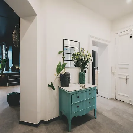 Altbau-loft Fuer 12 Personen Am Alexanderplatz * Berlin