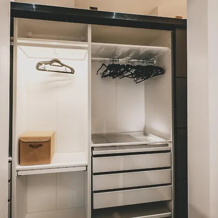 Apartment Altbau-loft Fuer 12 Personen Am Alexanderplatz