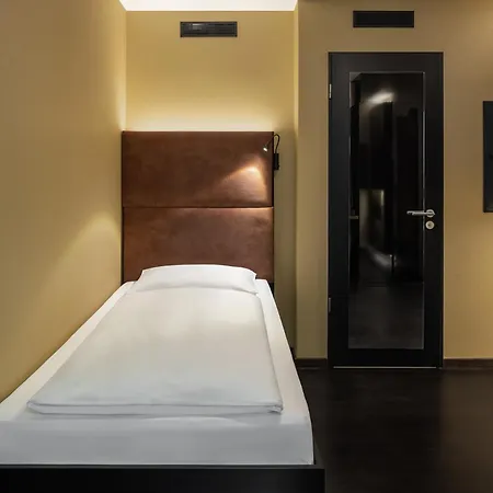Zoe By Amano Hotell 3*