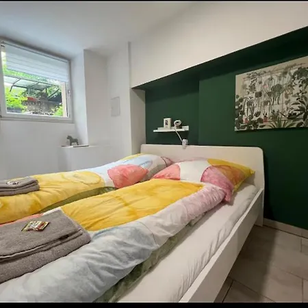 Berlin-kreuzberg Madness Apartment