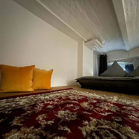 Central Studio In 5 Minutes To Alexanderplatz * Berlin