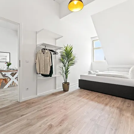 Apartment Mint Ueber Der Stadt Parken Kueche Wifi *