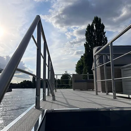 Nena Hausboot Berlin