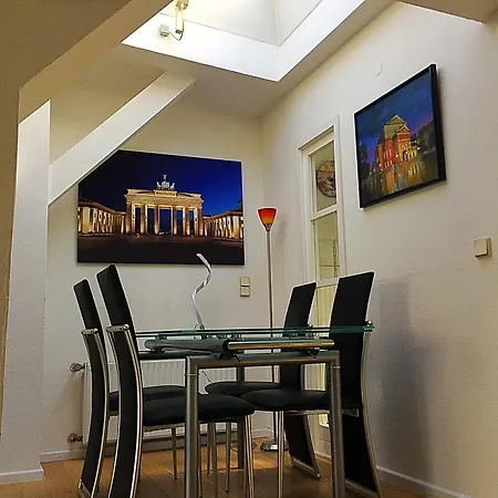 Ueber Den Daechern Von Apartment Berlin