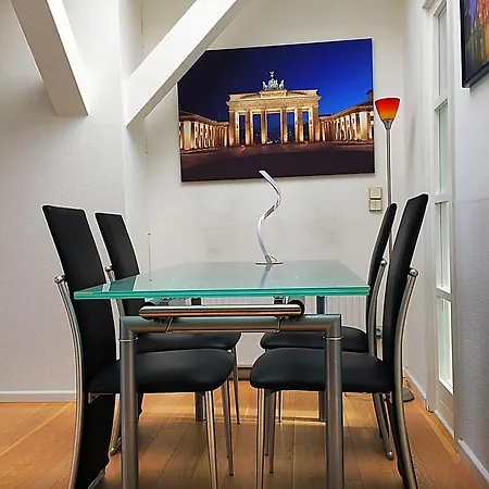 Ueber Den Daechern Von Apartment