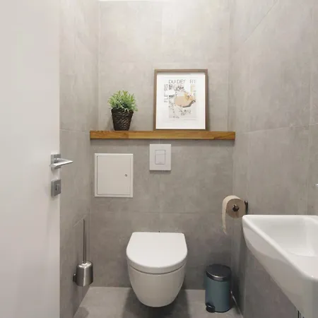 Apartment Poets Place Design In Kreuzberg - Space For 8 Persons *