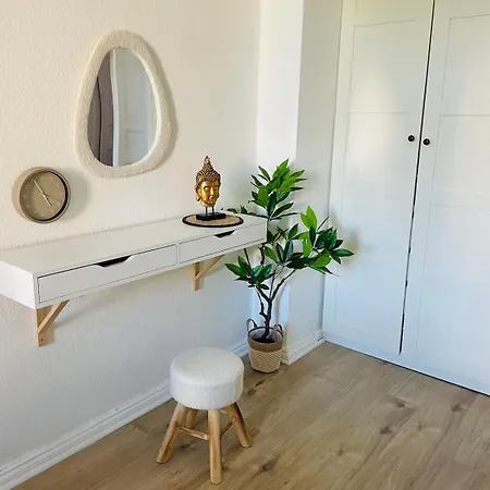 Apartment Stadtoase - Im Kiez Von Neukoelln 3zi 100qm