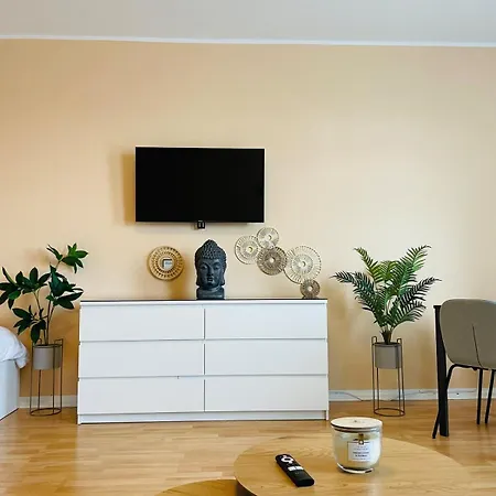 Modernes Apartment - Icc Messe & Ku'Damm Naehe Mit Parkplatz Apartment *