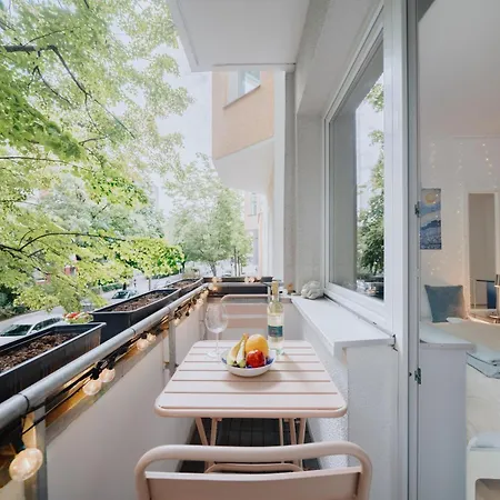 Lovely With Balcony - Cozy , Near Kadewe & Kurfuerstendamm